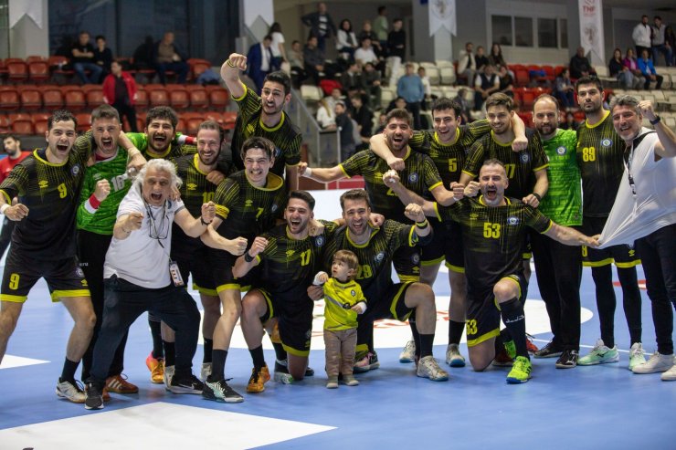 HENTBOL KADINLAR VE ERKEKLER TÜRKİYE KUPASI’NDA FİNALİSTLER BELLİ OLDU