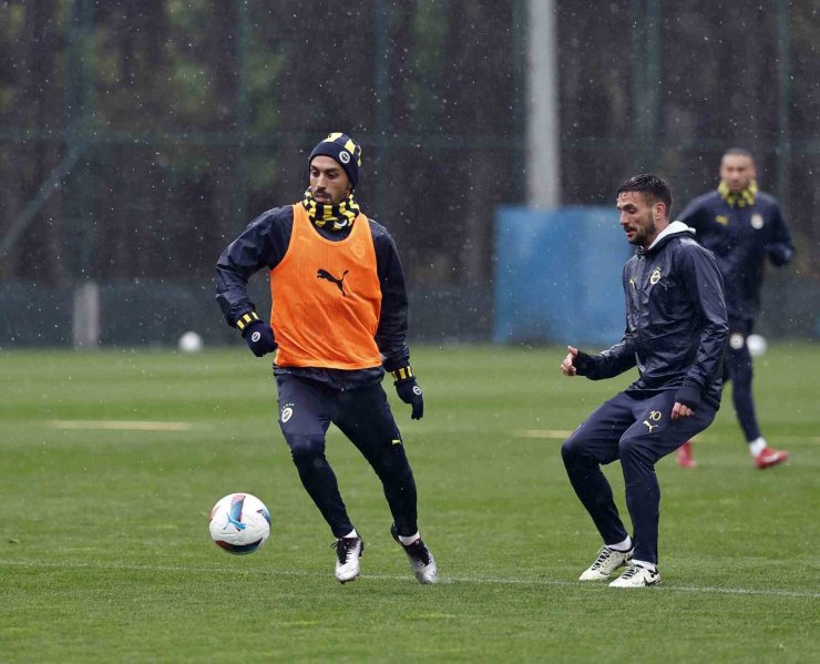 FENERBAHÇE, BEŞİKTAŞ DERBİSİ HAZIRLIKLARINA DEVAM ETTİ