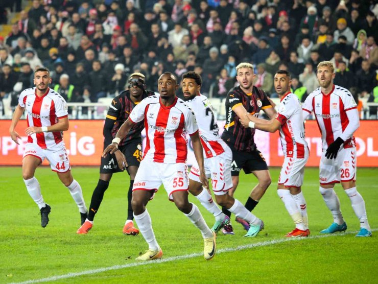 GALATASARAY İLE SİVASSPOR 38. RANDEVUDA