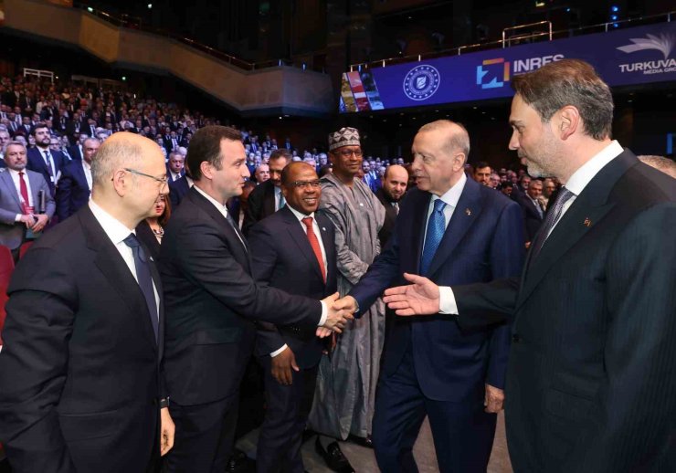 CUMHURBAŞKANI ERDOĞAN: "BU YIL SONUNDA AKKUYU’DAN İLK ELEKTRİĞİ VERECEĞİZ"