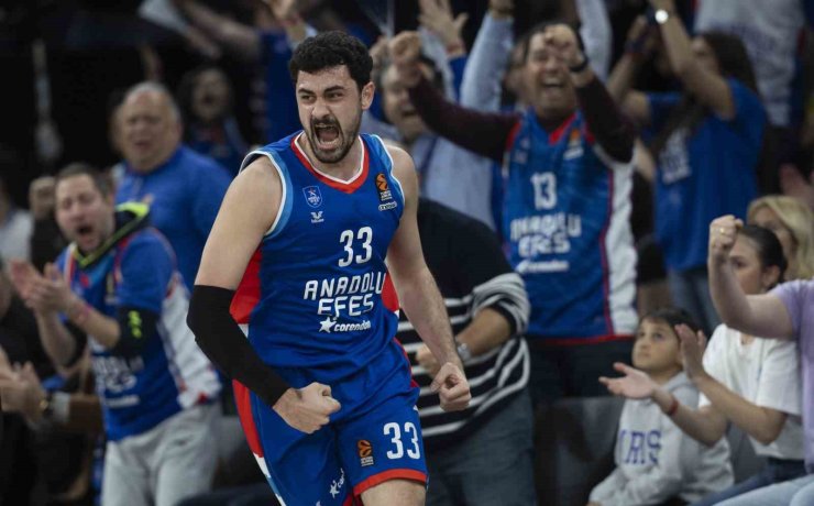 THY EUROLEAGUE: A. EFES: 85 - PANATHİNAİKOS: 82