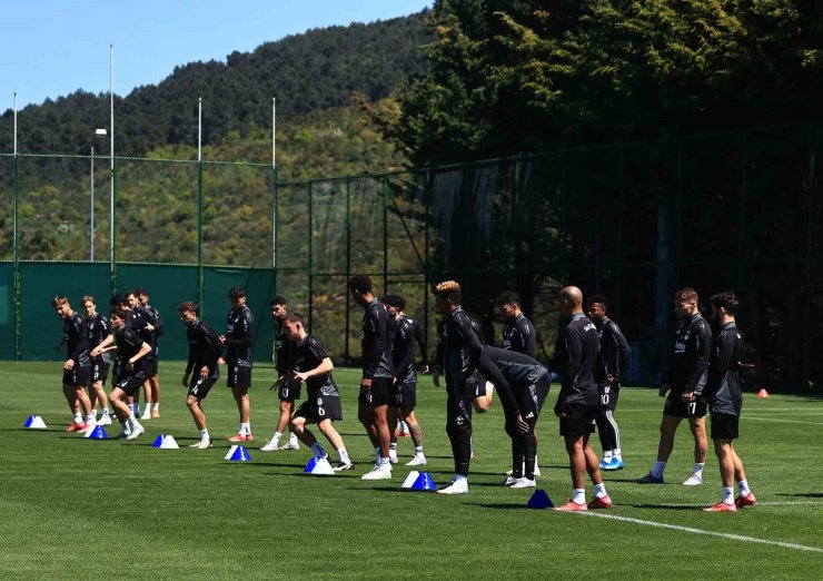 BEŞİKTAŞ, FENERBAHÇE DERBİSİ HAZIRLIKLARINI TAMAMLADI