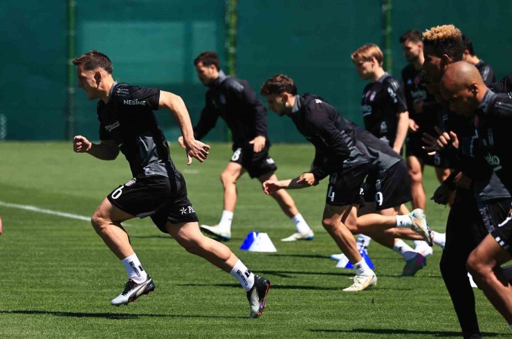 BEŞİKTAŞ, FENERBAHÇE DERBİSİ HAZIRLIKLARINI TAMAMLADI