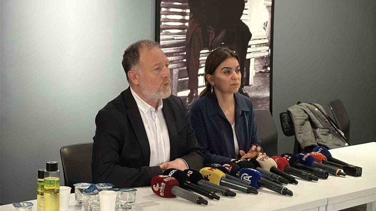 DEM PARTİ GRUP BAŞKANVEKİLLERİNDEN SIRRI SÜREYYA ÖNDER’İN CENAZE TÖRENİYLE İLGİLİ AÇIKLAMA