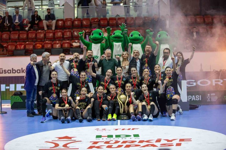 HDI SİGORTA KADINLAR TÜRKİYE KUPASI ŞAMPİYONU BURSA BÜYÜKŞEHİR BELEDİYESİ