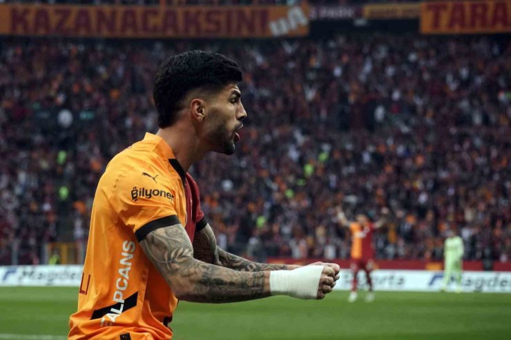 TRENDYOL SÜPER LİG: GALATASARAY: 4 - SİVASSPOR: 1 (İLK YARI)