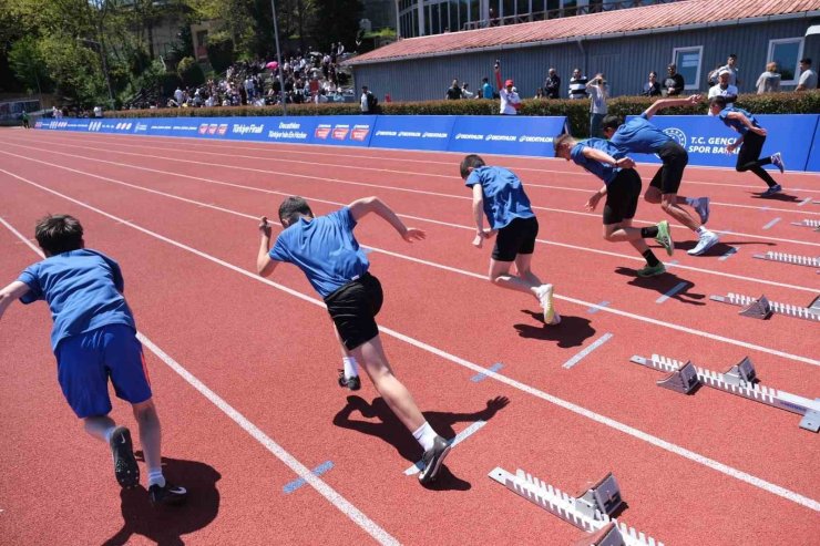 TÜRKİYE’NİN EN HIZLI ÇOCUKLARI BELLİ OLDU