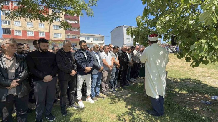 ALİBEY BARAJI’NDA ÖLÜ BULUNAN İSHAK ÖZTÜRK SON YOLCULUĞUNA UĞURLANDI