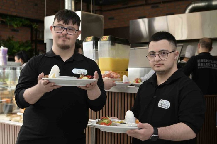 ESENYURT BELEDİYESİ ENGELSİZ KAFE HİZMETE AÇILDI