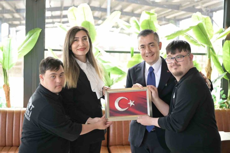 ESENYURT BELEDİYESİ ENGELSİZ KAFE HİZMETE AÇILDI