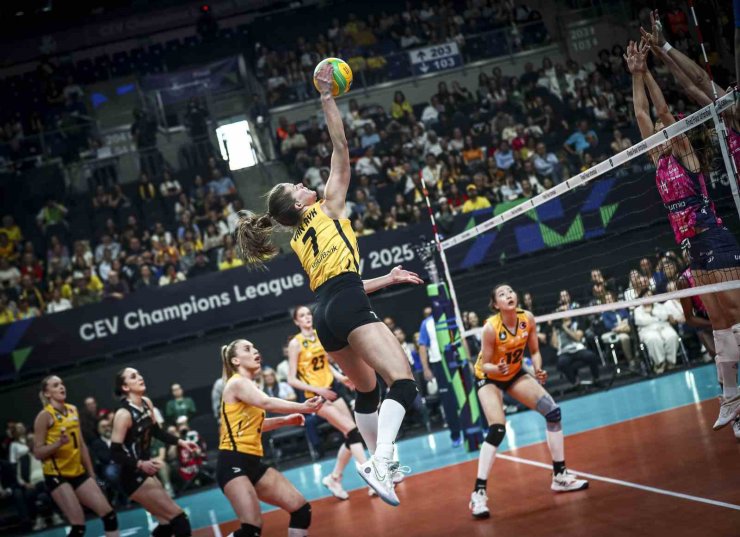 V. BANK, ŞAMPİYONLAR LİGİ’NDE DÖRDÜNCÜ OLDU