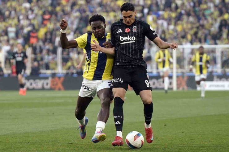 TRENDYOL SÜPER LİG: FENERBAHÇE: 0 - BEŞİKTAŞ: 1 (İLK YARI)