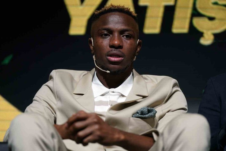 VİCTOR OSİMHEN: "5. YILDIZI TAKACAĞIZ, BUNUN İÇİN HER ŞEYİMİ VERMEYE HAZIRIM"