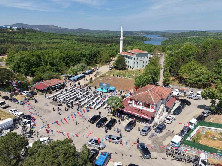 HIDIRELLEZ PENDİK’TE MEHTERAN EŞLİĞİNDE KUTLANDI