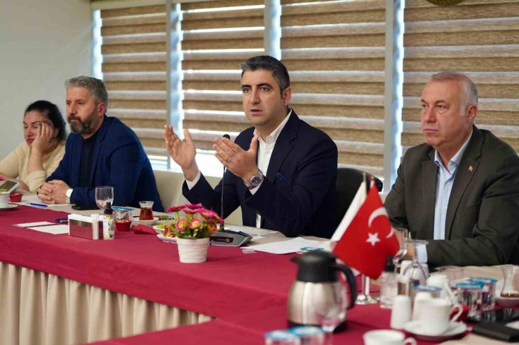 KARTAL BELEDİYESİ MUHTARLAR TOPLANTISI’NIN 165’İNCİSİ GERÇEKLEŞTİRİLDİ