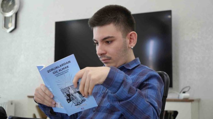 19 YAŞINDAKİ ENGELLİ BİREY MERT ESAT HOBİLERİYLE HAYATA TUTUNUYOR