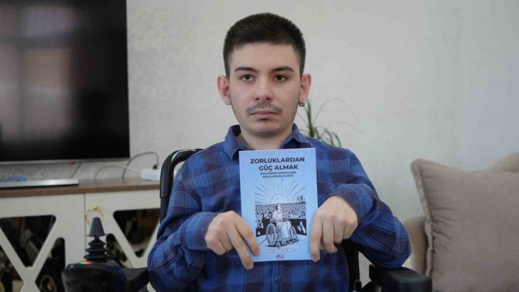 19 YAŞINDAKİ ENGELLİ BİREY MERT ESAT HOBİLERİYLE HAYATA TUTUNUYOR