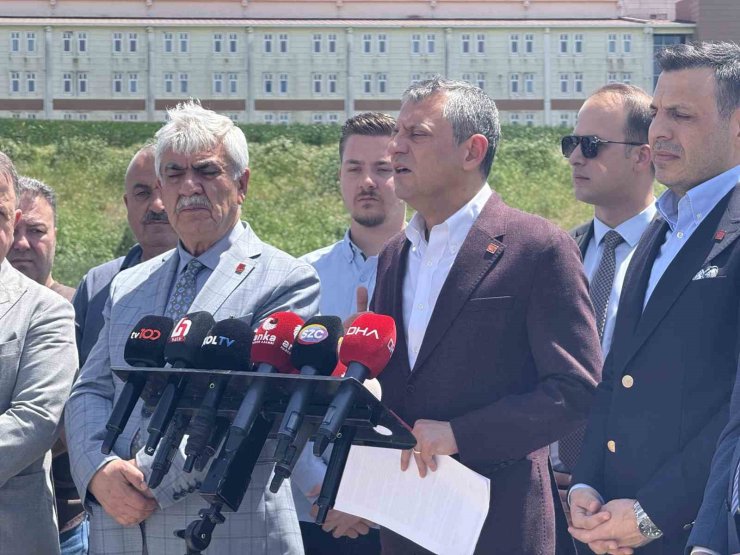 CHP GENEL BAŞKANI ÖZEL’DEN İMAMOĞLU’NUN X HESABININ ENGELLEMESİNE İLİŞKİN YORUM