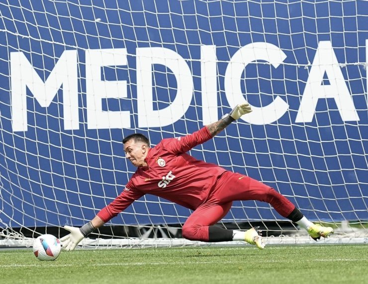 GALATASARAY, TRABZONSPOR MAÇI HAZIRLIKLARINA DEVAM ETTİ