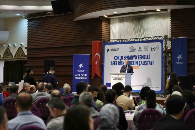 KÜÇÜKÇEKMECE’DE ÇOKLU SENARYO TEMELLİ AFET RİSK YÖNETİMİ ÇALIŞTAYI YAPILDI