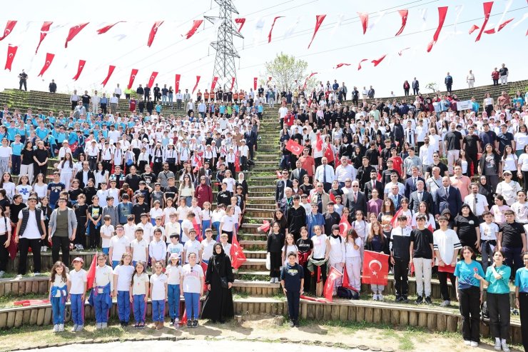 SULTANGAZİ’DE SPOR ŞENLİĞİ DÜZENLENDİ