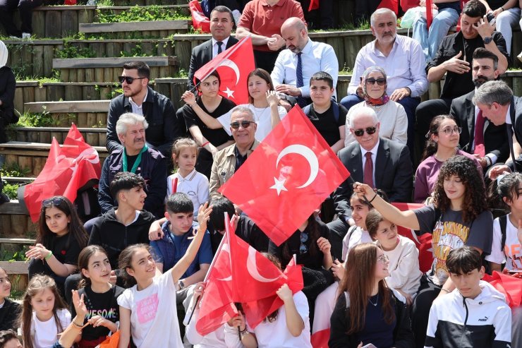 SULTANGAZİ’DE SPOR ŞENLİĞİ DÜZENLENDİ