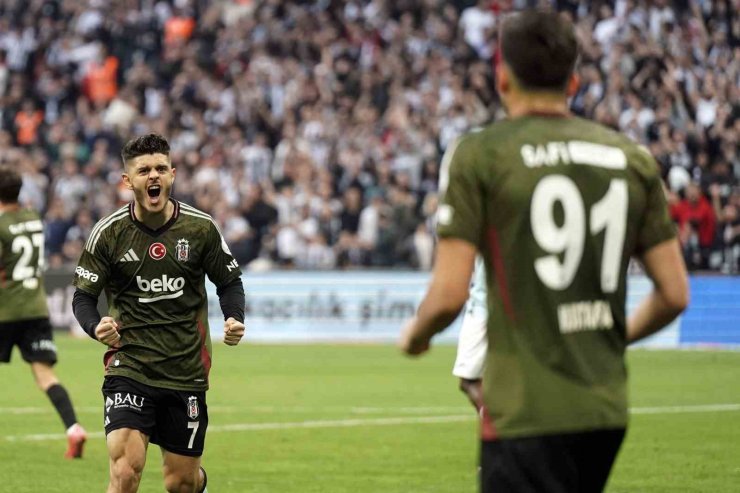 MİLOT RASHİCA LİGDE 10 MAÇ SONRA GOL ATTI