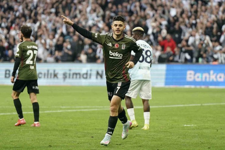 MİLOT RASHİCA LİGDE 10 MAÇ SONRA GOL ATTI