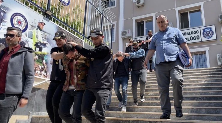 SOSYAL MEDYA FENOMENİNİN KARDEŞİNİ BÖYLE KAÇIRDILAR: FİDYE OLARAK DÜKKAN İSTEDİLER