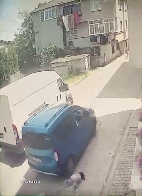 SULTANBEYLİ’DE FECİ KAZA: 4 YAŞINDAKİ ÇOCUK HAYATINI KAYBETTİ