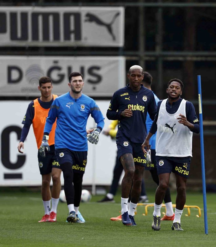 FENERBAHÇE’DE, EYÜPSPOR MAÇI HAZIRLIKLARI DEVAM ETTİ