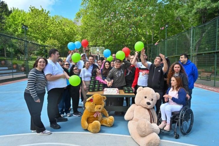 BEŞİKTAŞ’TA ENGELLİLER HAFTASI RENKLİ ETKİNLİKLERLE KUTLANDI