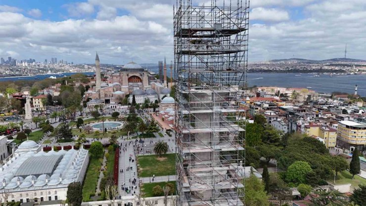 SULTANAHMET CAMİİ’NİN ÖMRÜNE ÖMÜR KATACAK OLAN MİNARE RESTORASYONU SÜRÜYOR