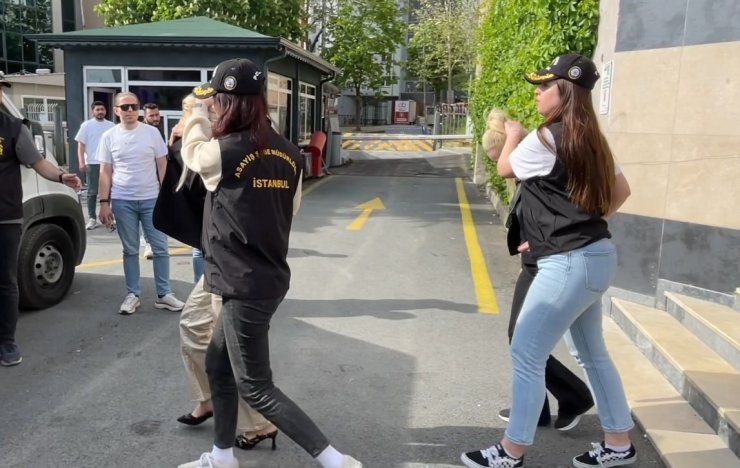 İSTANBUL MERKEZLİ 3 İLDE FUHUŞ OPERASYONU: 8 GÖZALTI