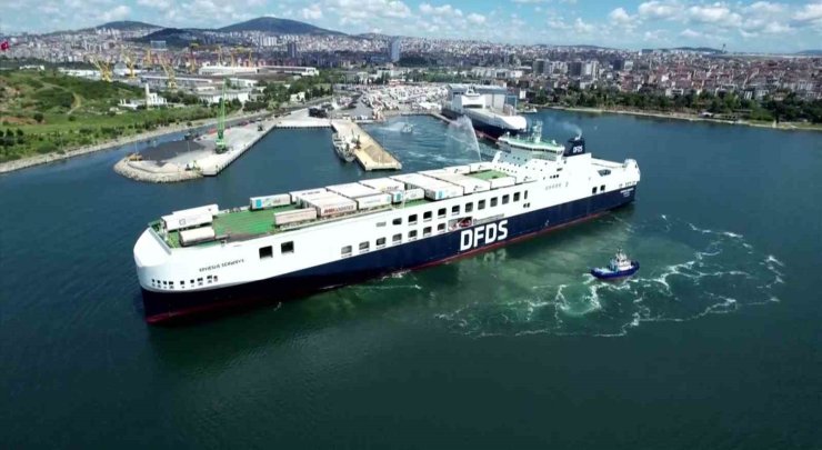 TÜRKİYE İLE İTALYA ARASINDA 10 BİNİNCİ RO-RO SEFERİ GERÇEKLEŞTİRİLDİ