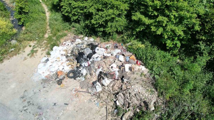 DÖKÜM SAHASINA PARA ÖDEMEMEK İÇİN YEŞİL ALANLARI KATLEDİYORLAR