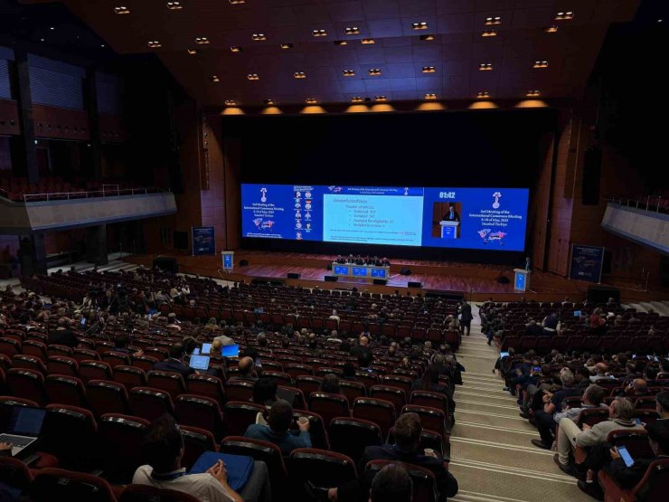 "DÜNYADA HER YIL, 2 MİLYON 500 BİN KİŞİYE PROTEZ UYGULANIYOR"