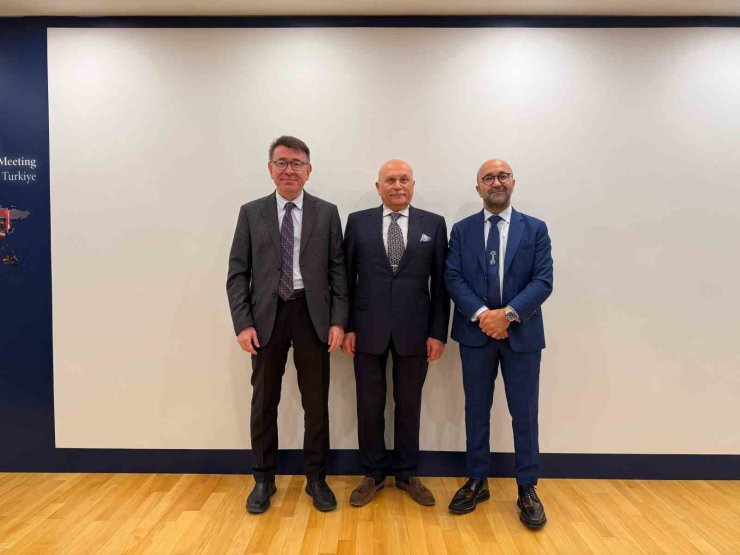 "DÜNYADA HER YIL, 2 MİLYON 500 BİN KİŞİYE PROTEZ UYGULANIYOR"