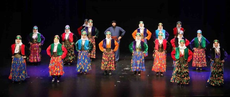 ATAŞEHİR’DE ‘Bİ’ DÜNYA SANAT, Bİ’ DÜNYA ETKİNLİK’