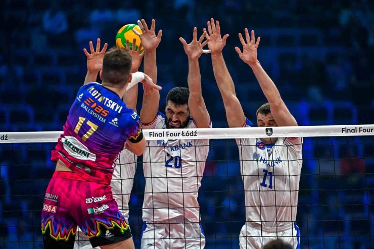 HALKBANK, YARI FİNALDE KAYBETTİ