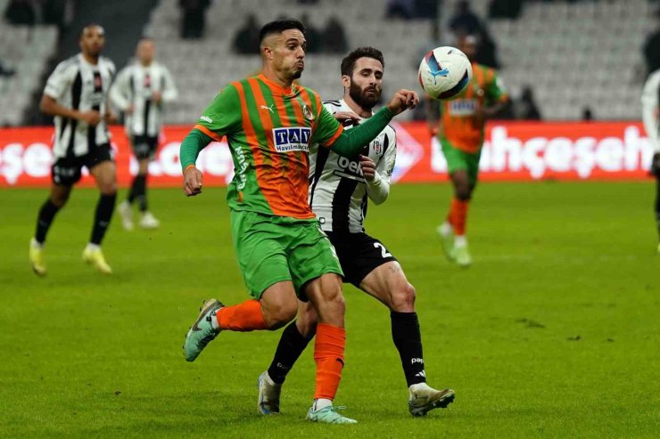 CORENDON ALANYASPOR İLE BEŞİKTAŞ 18. RANDEVUDA