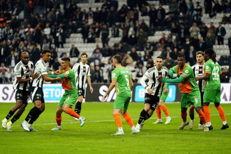 CORENDON ALANYASPOR İLE BEŞİKTAŞ 18. RANDEVUDA