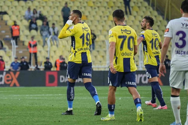 YOUSSEF EN NESYRİ, 28. GOLÜNÜ ATTI