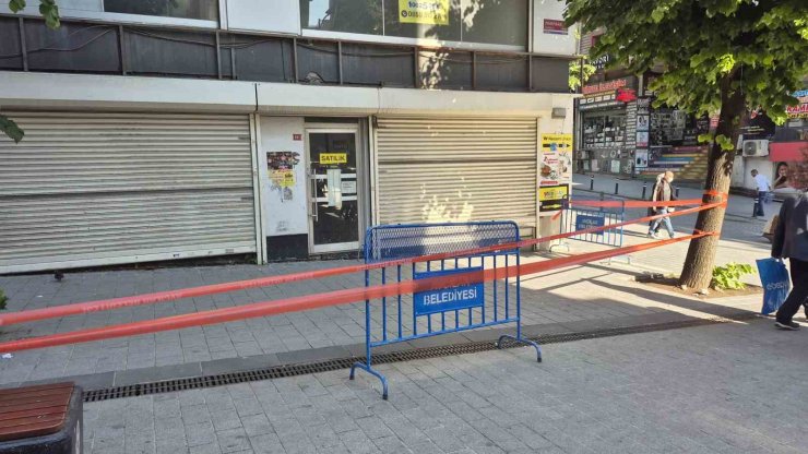 AVCILAR’DA BİNADAN KOPAN BETON PARÇALARI BİR KADININ KAFASINA DÜŞTÜ