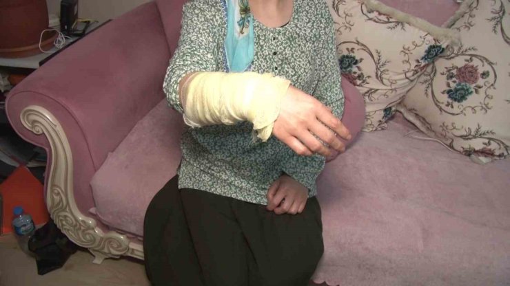 BOŞANMAK İSTEYEN EŞİNİN EVİNDE KEZZAPLA DEHŞET SAÇTI