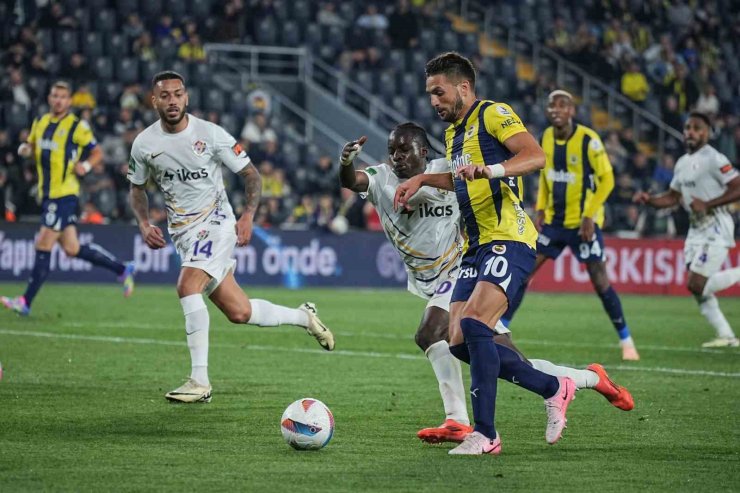 TRENDYOL SÜPER LİG: FENERBAHÇE: 2 - EYÜPSPOR: 1 (MAÇ SONUCU)