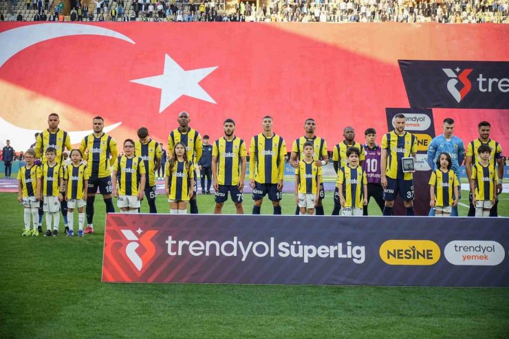 TRENDYOL SÜPER LİG: FENERBAHÇE: 0 - EYÜPSPOR: 0 (MAÇ DEVAM EDİYOR)