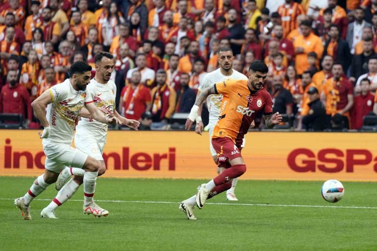 TRENDYOL SÜPER LİG: GALATASARAY: 2 - KAYSERİSPOR: 0 (İLK YARI)