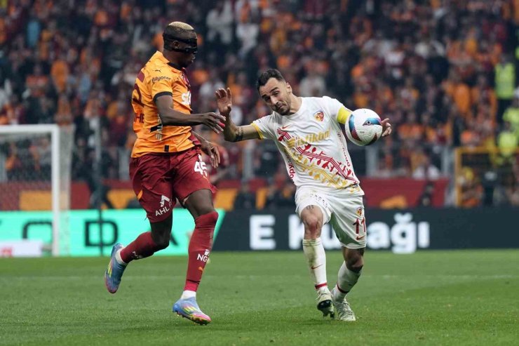 TRENDYOL SÜPER LİG: GALATASARAY: 3 - KAYSERİSPOR: 0 (MAÇ SONUCU)