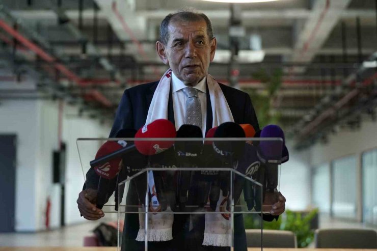 DURSUN ÖZBEK: "MUSLERA İLE 1 SEZON DAHA KALMASI İÇİN KONUŞTUM"